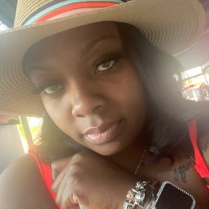 Meet your Posher, Darnesha